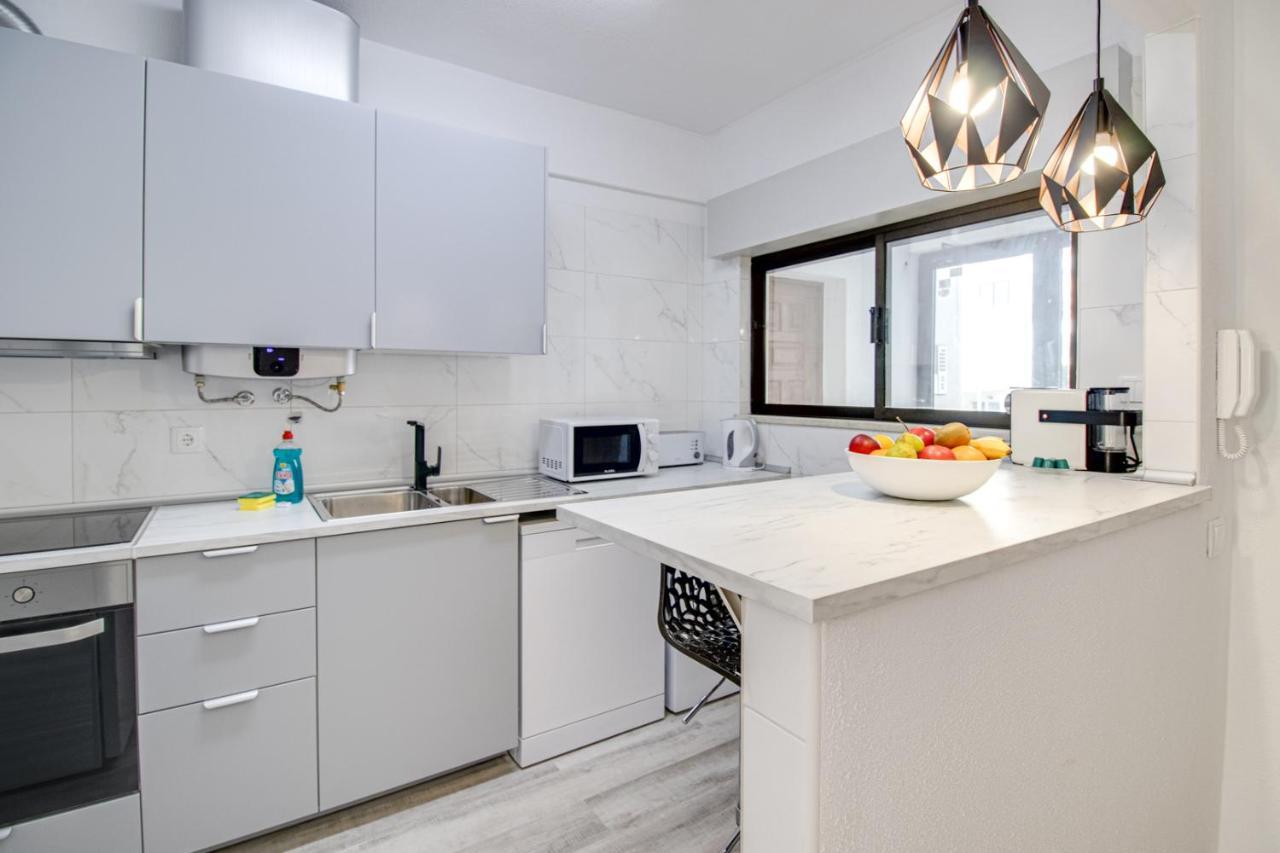 Renovated Oasis Ocean View 1Bd Wi-Fi Beach 3 Min Albufeira Dış mekan fotoğraf